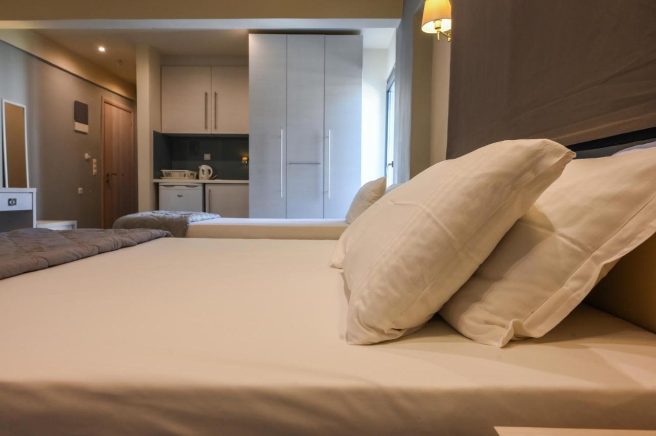 Blue Sea Boutique Apartments Olympiakí Aktí Extérieur photo