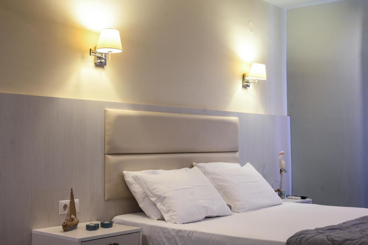Blue Sea Boutique Apartments Olympiakí Aktí Extérieur photo
